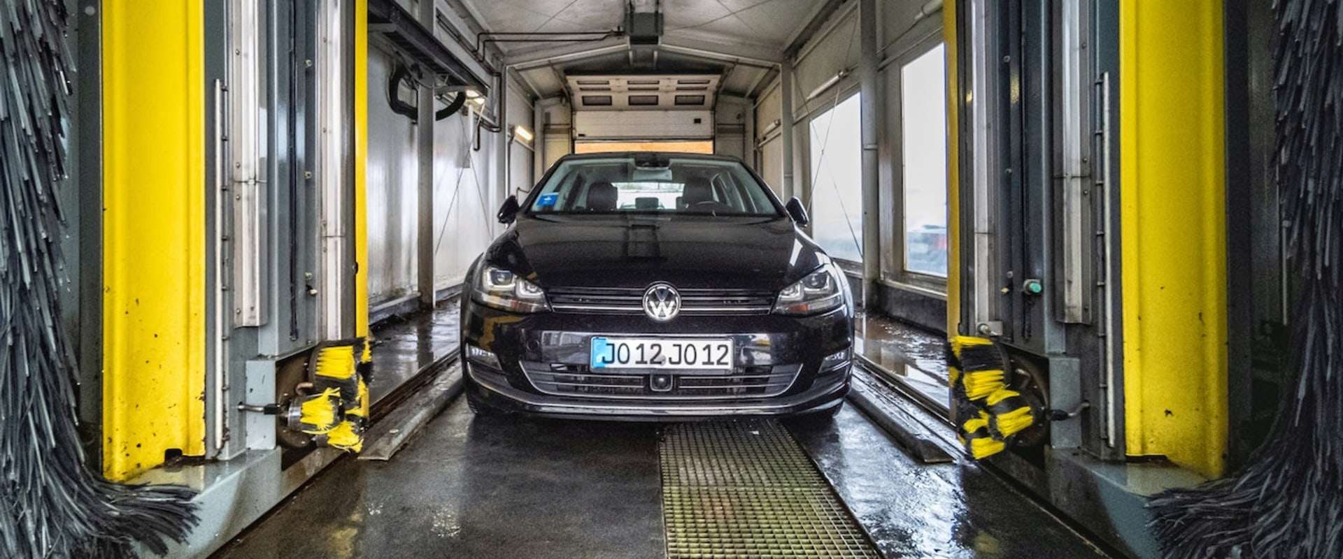 How Soft Touch Car Washes Keep Your Vehicle Healthy And Shiny During